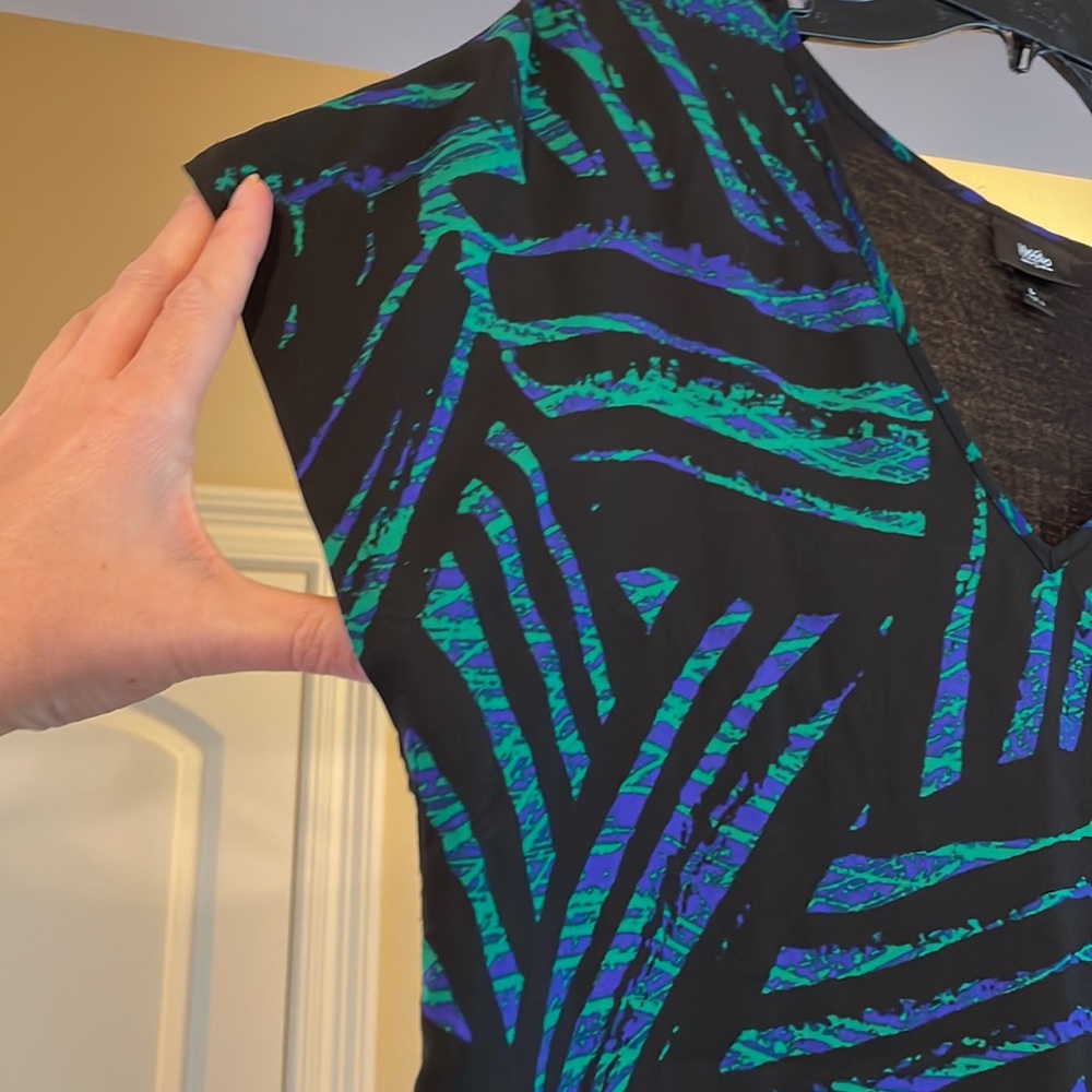Mossimo Batwing Blouse - Picture 2 of 6
